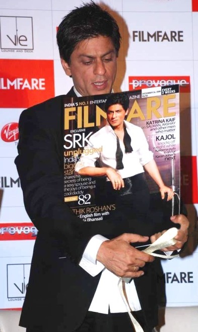 Shahrukh Khan unveils the latest Filmfare magazine